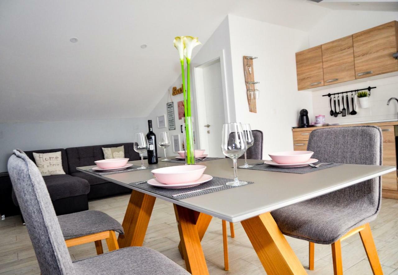 Marazul Apartments Povljana Extérieur photo